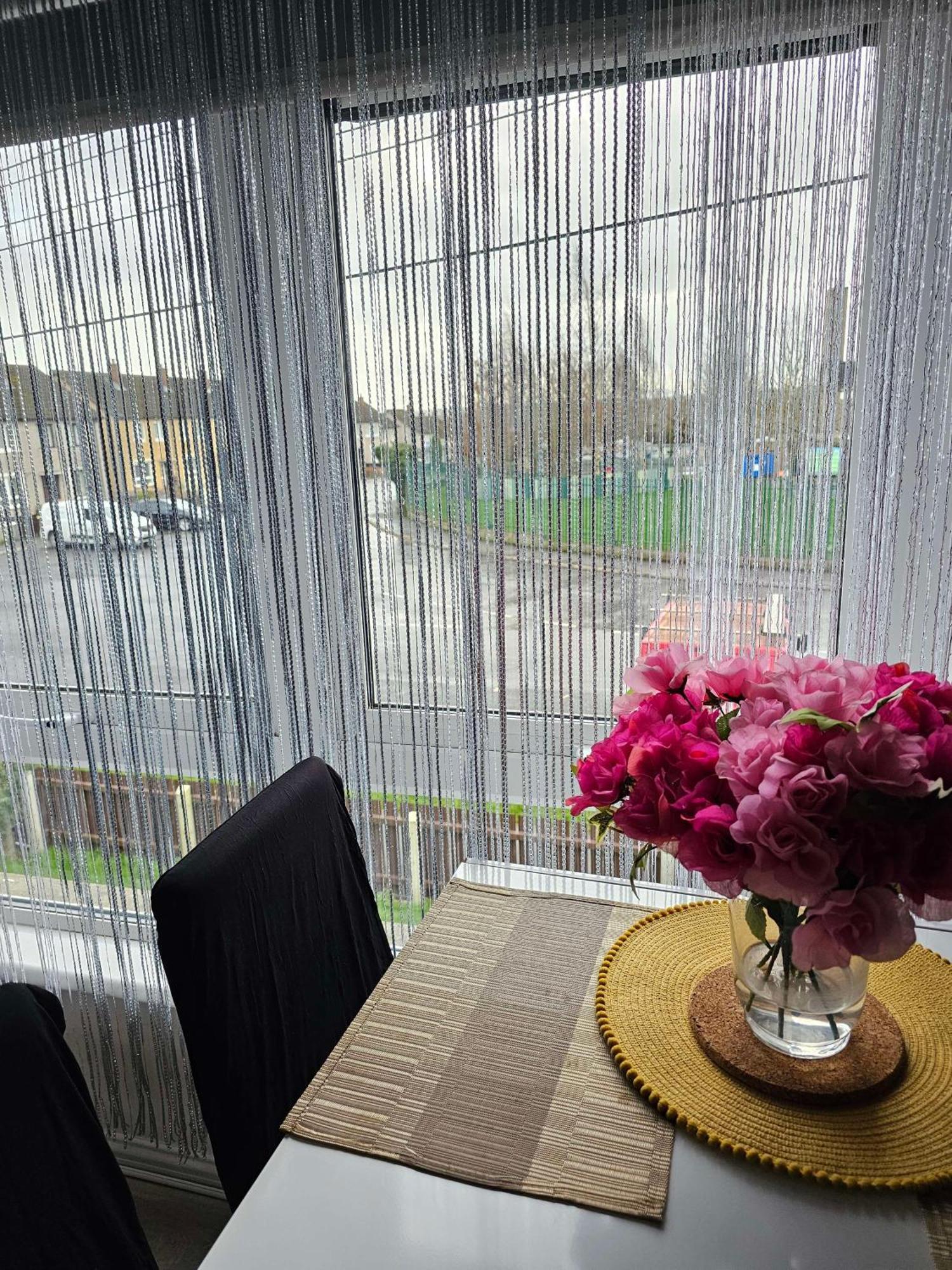 דירות ליסבורן Modern Urban Haven: Stylish Getaway מראה חיצוני תמונה